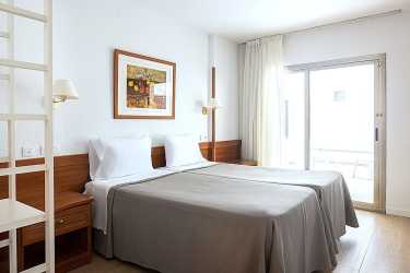 HISZPANIA - Lloret de Mar + Francja - Paryż - Disneyland. Hotel HTOP Royal Star & SPA ****. Obóz młodzieżowy (14-19 lat)